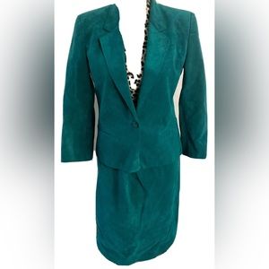 Skinner Ultimate Suede Jacket Skirt Set Size S Green Suede Blazer